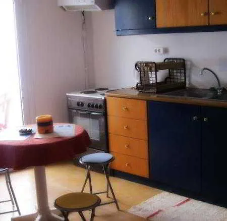 Crysalis Apartment *