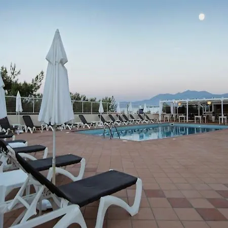 Crysalis Apartment Hersonissos (Crete)