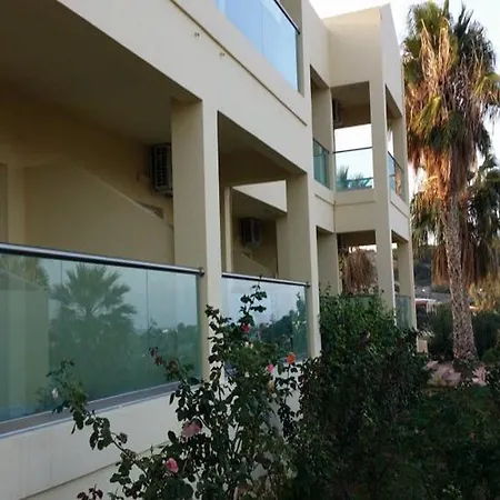 Crysalis * Hersonissos (Crete)